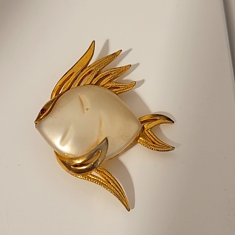 Fish brooch vintage goldtone - Picture 10 of 14